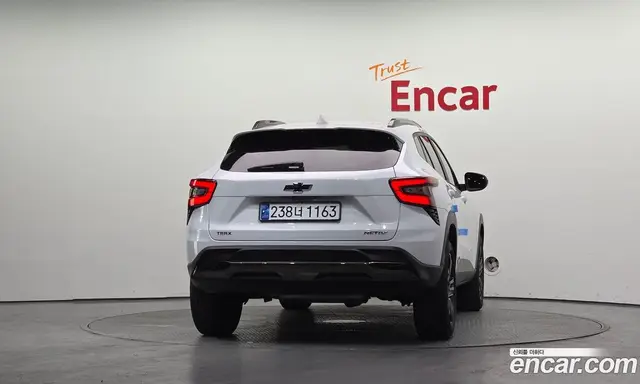 Chevrolet Trax 2023 1.2 автомат (гидро), миниатюра 4