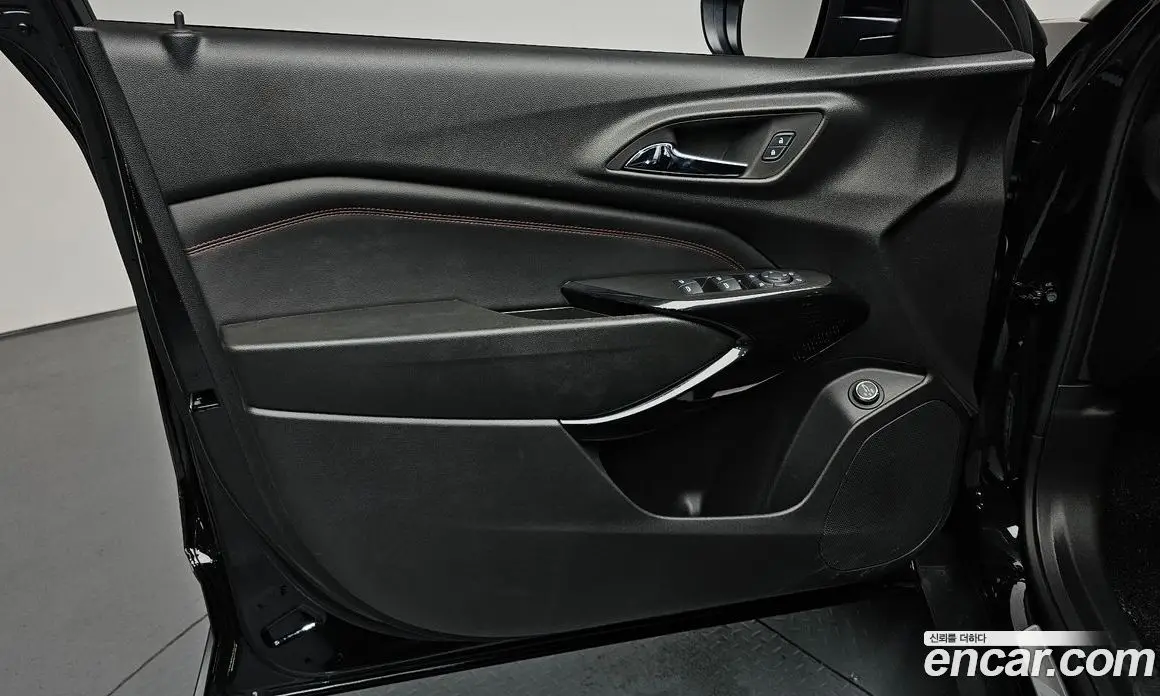 Chevrolet Trax 2025 1.2 автомат (гидро), фото 13