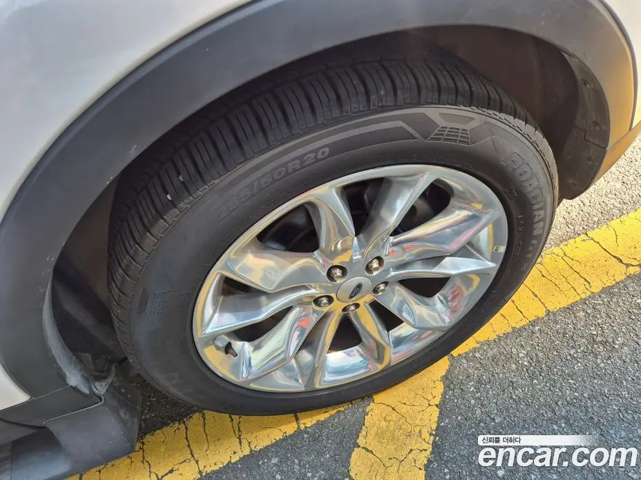 Ford Explorer 2013 3.5 автомат (гидро), фото 6 Ford Explorer 2013 3.5 автомат (гидро), фото 6