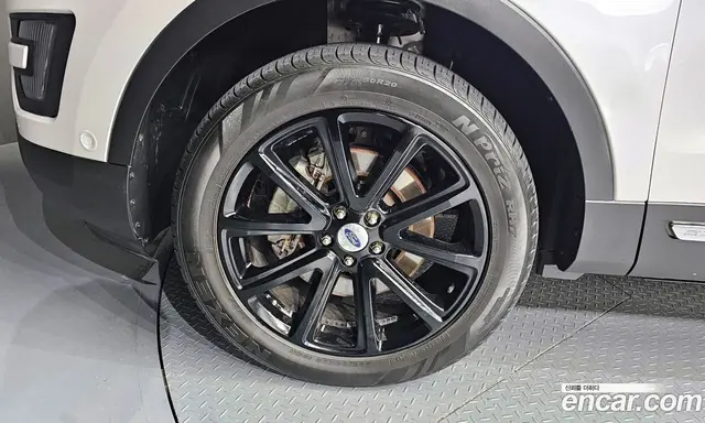Ford Explorer 2016 2.3 автомат (гидро), миниатюра 5 Ford Explorer 2016 2.3 автомат (гидро), миниатюра 5
