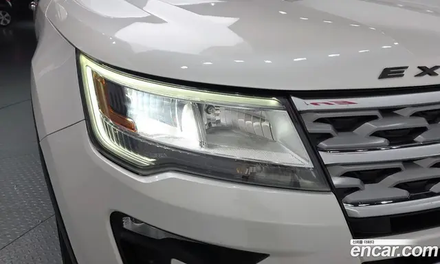 Ford Explorer 2018 3.5 автомат (гидро), миниатюра 8 Ford Explorer 2018 3.5 автомат (гидро), миниатюра 8