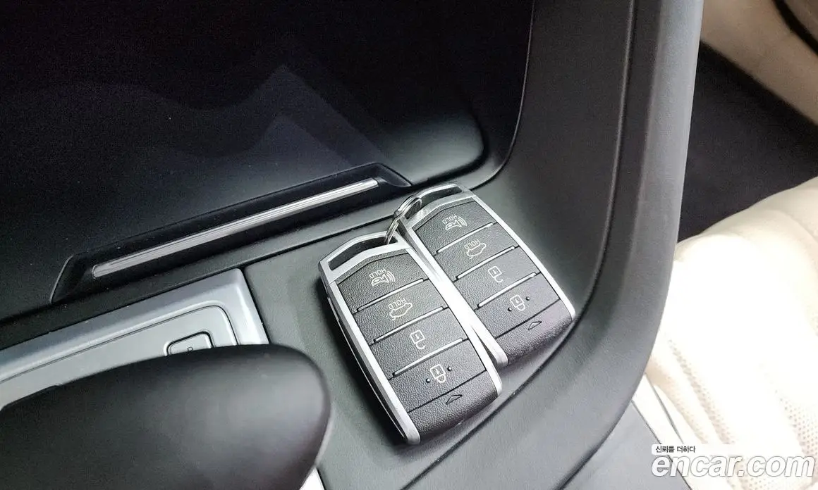 Genesis G70 2019 2.0 автомат (гидро), фото 21 Genesis G70 2019 2.0 автомат (гидро), фото 21