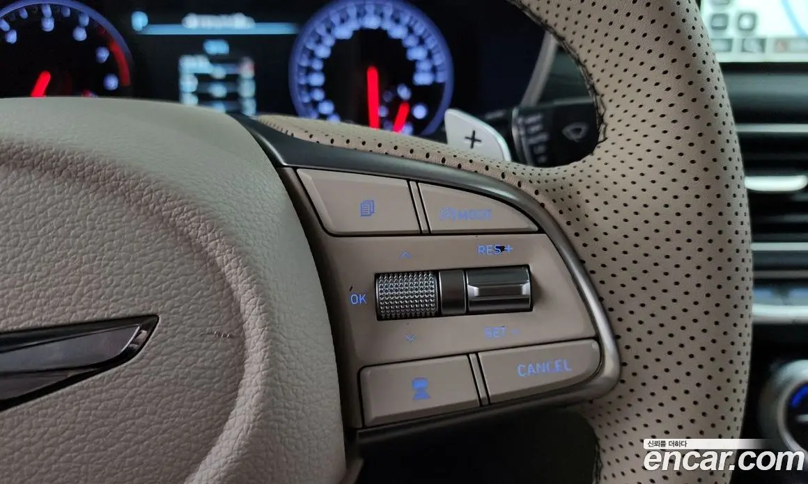Genesis G70 2019 2.0 автомат (гидро), фото 22 Genesis G70 2019 2.0 автомат (гидро), фото 22