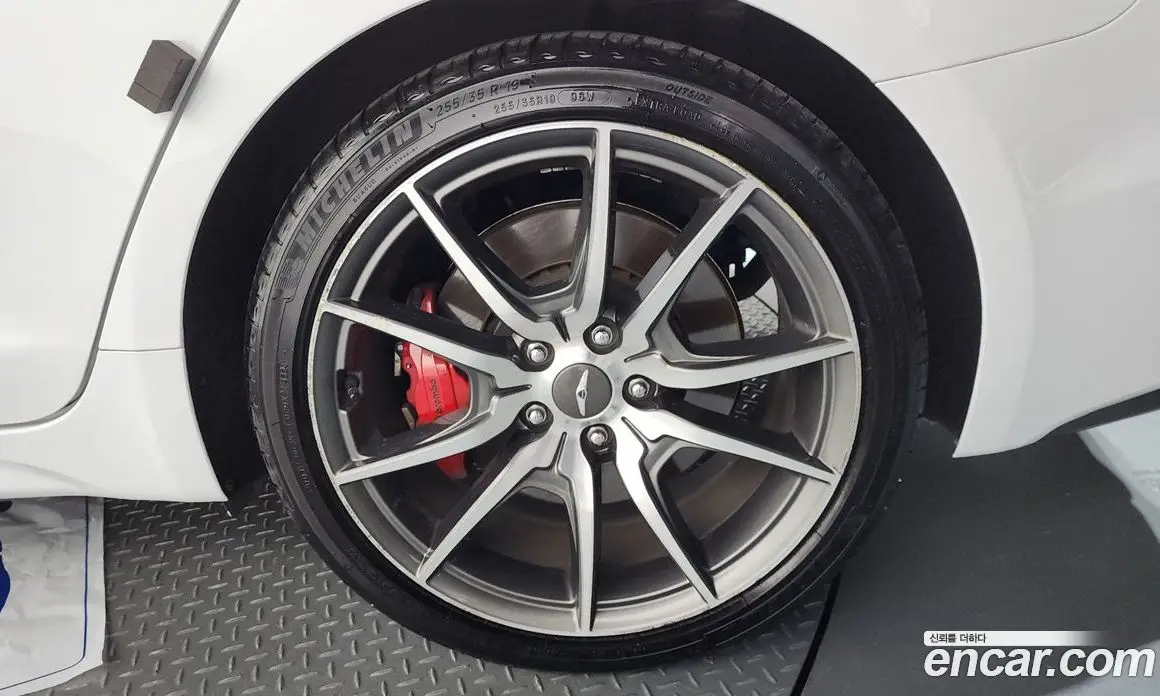 Genesis G70 2019 2.0 автомат (гидро), фото 7 Genesis G70 2019 2.0 автомат (гидро), фото 7