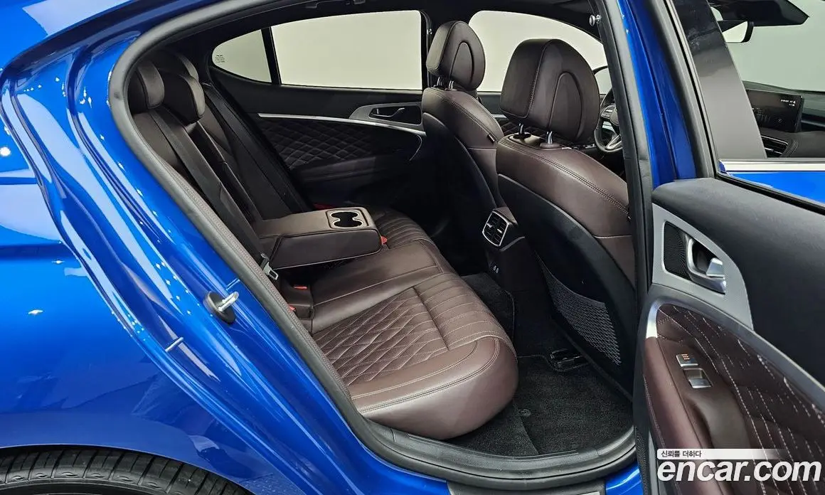 Genesis G70 2023 2.5 автомат (гидро), фото 11 Genesis G70 2023 2.5 автомат (гидро), фото 11