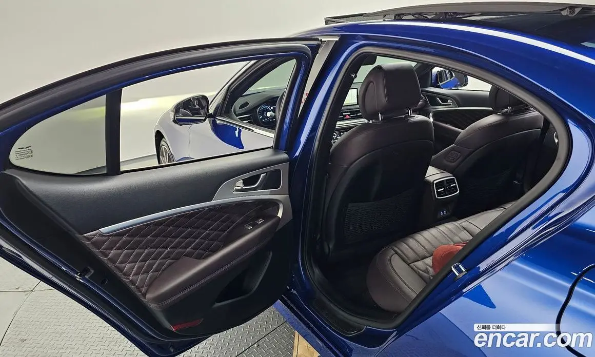 Genesis G70 2023 2.5 автомат (гидро), фото 20 Genesis G70 2023 2.5 автомат (гидро), фото 20