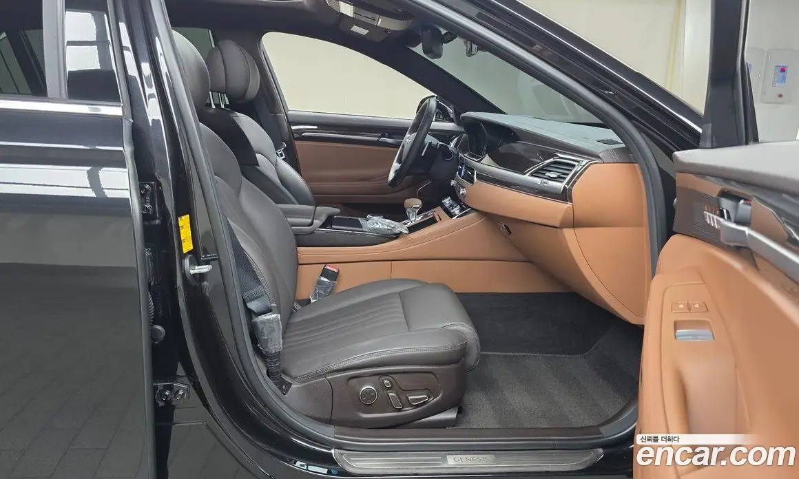 Genesis G90 2019 3.8 автомат (гидро), фото 15 Genesis G90 2019 3.8 автомат (гидро), фото 15