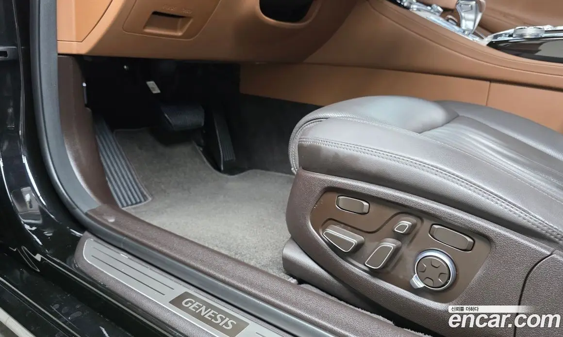 Genesis G90 2019 3.8 автомат (гидро), фото 18 Genesis G90 2019 3.8 автомат (гидро), фото 18