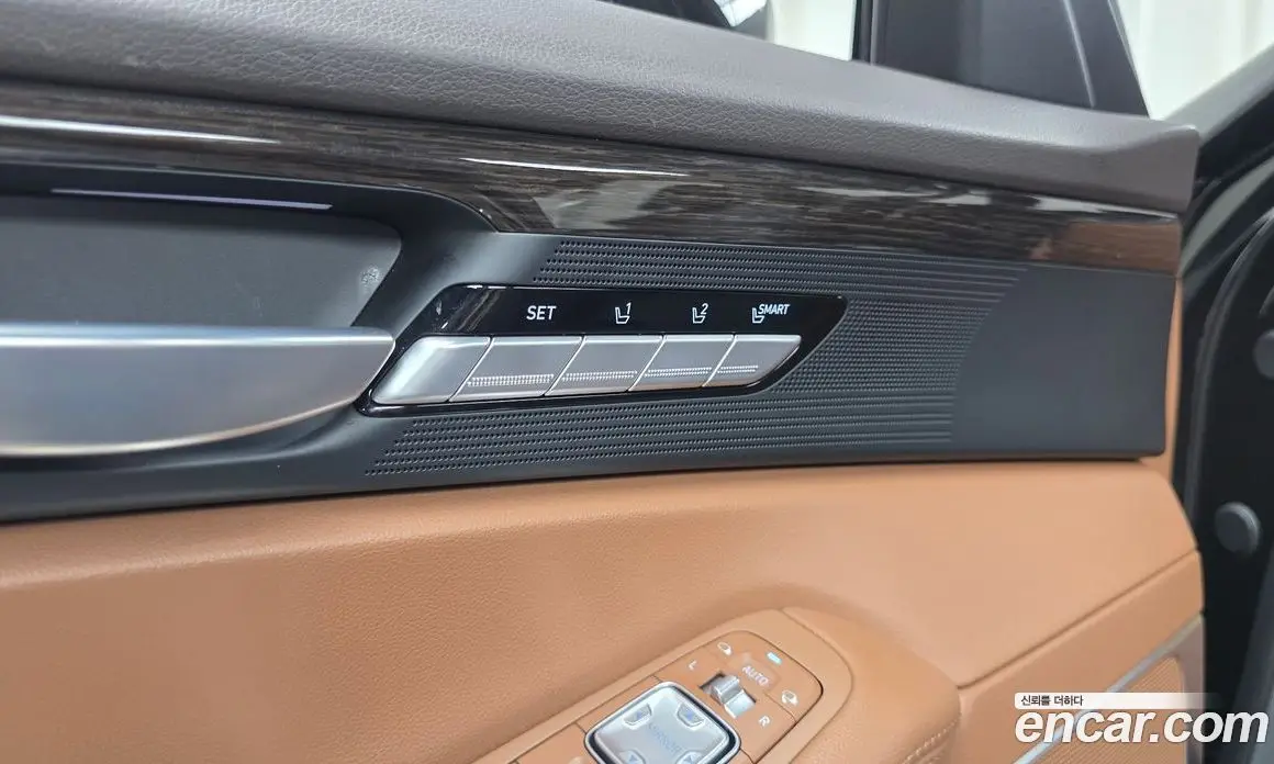 Genesis G90 2019 3.8 автомат (гидро), фото 29 Genesis G90 2019 3.8 автомат (гидро), фото 29