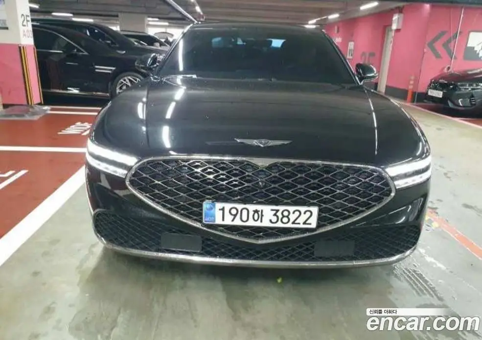 Genesis G90 2023 3.5 автомат (гидро), фото 1 Genesis G90 2023 3.5 автомат (гидро), фото 1