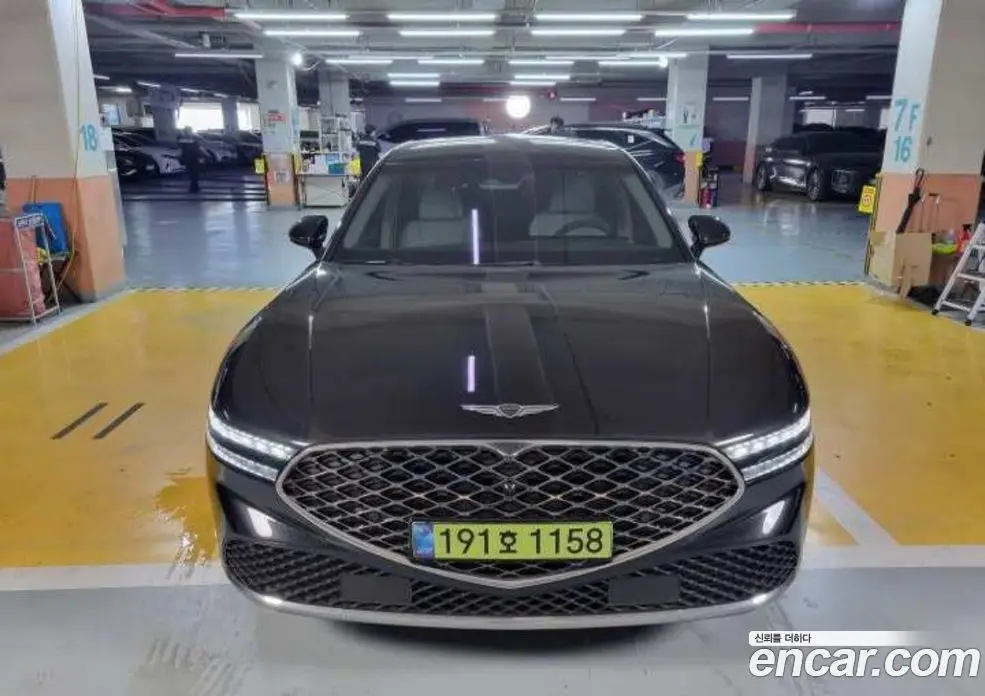 Genesis G90 2024 3.5 автомат (гидро), фото 1 Genesis G90 2024 3.5 автомат (гидро), фото 1