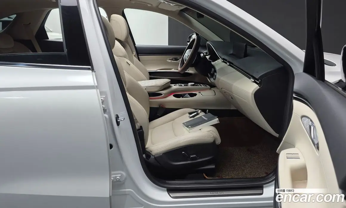 Genesis GV70 2021 2.5 автомат (гидро), фото 16