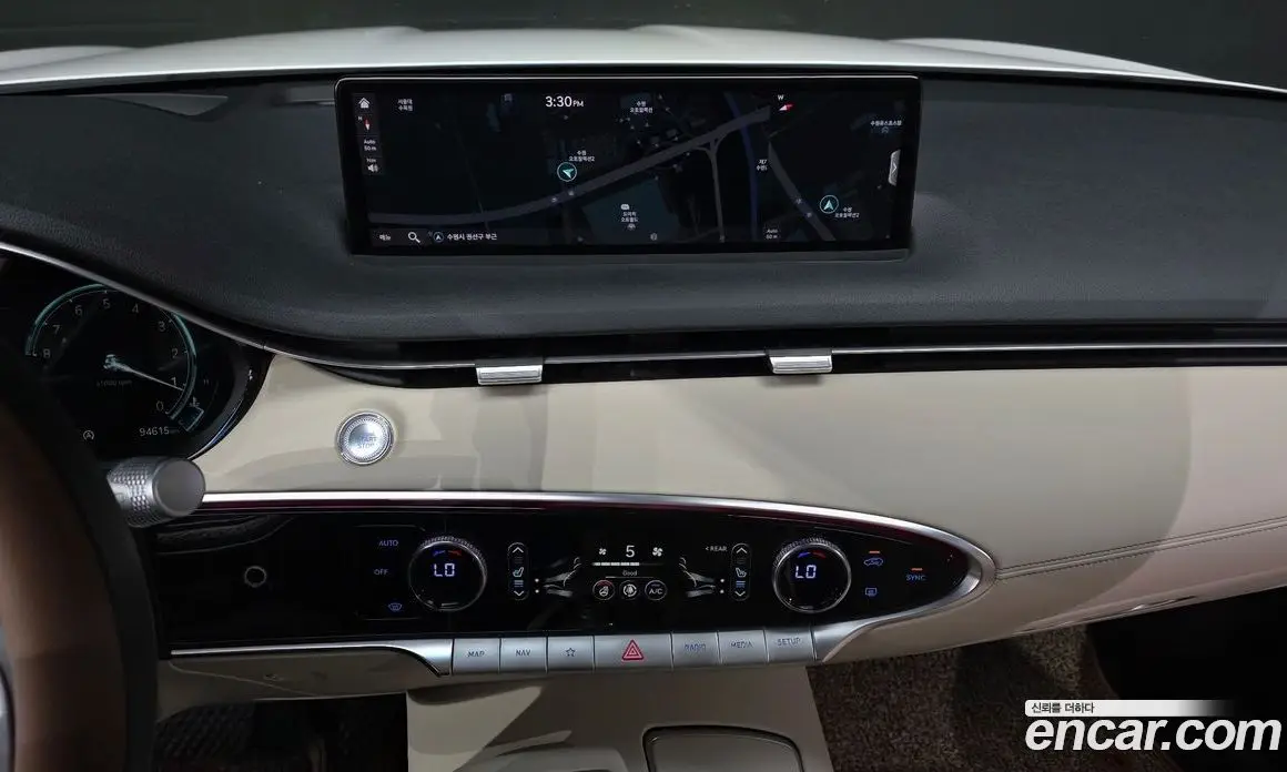 Genesis GV70 2021 2.5 автомат (гидро), фото 19