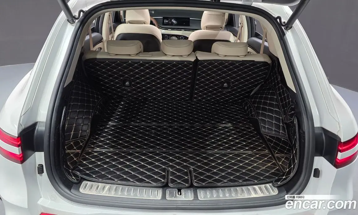 Genesis GV70 2021 2.5 автомат (гидро), фото 24