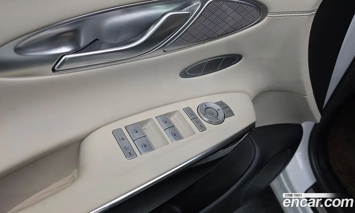 Genesis GV70 2021 2.5 автомат (гидро), фото 28