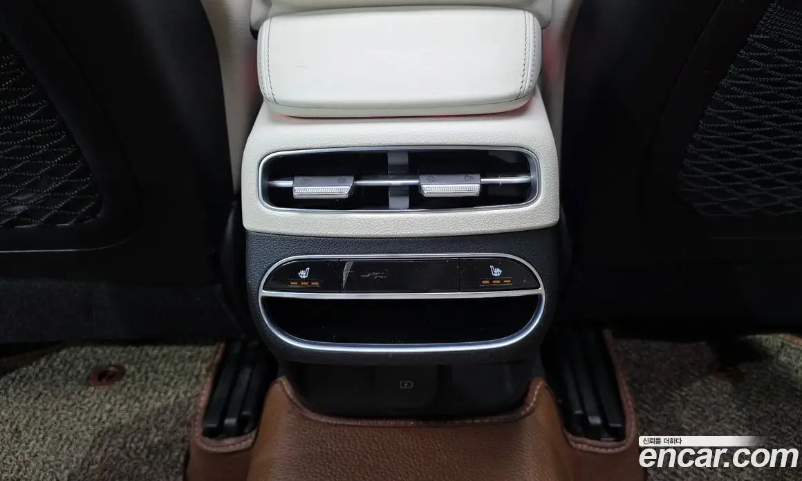 Genesis GV70 2021 2.5 автомат (гидро), фото 30