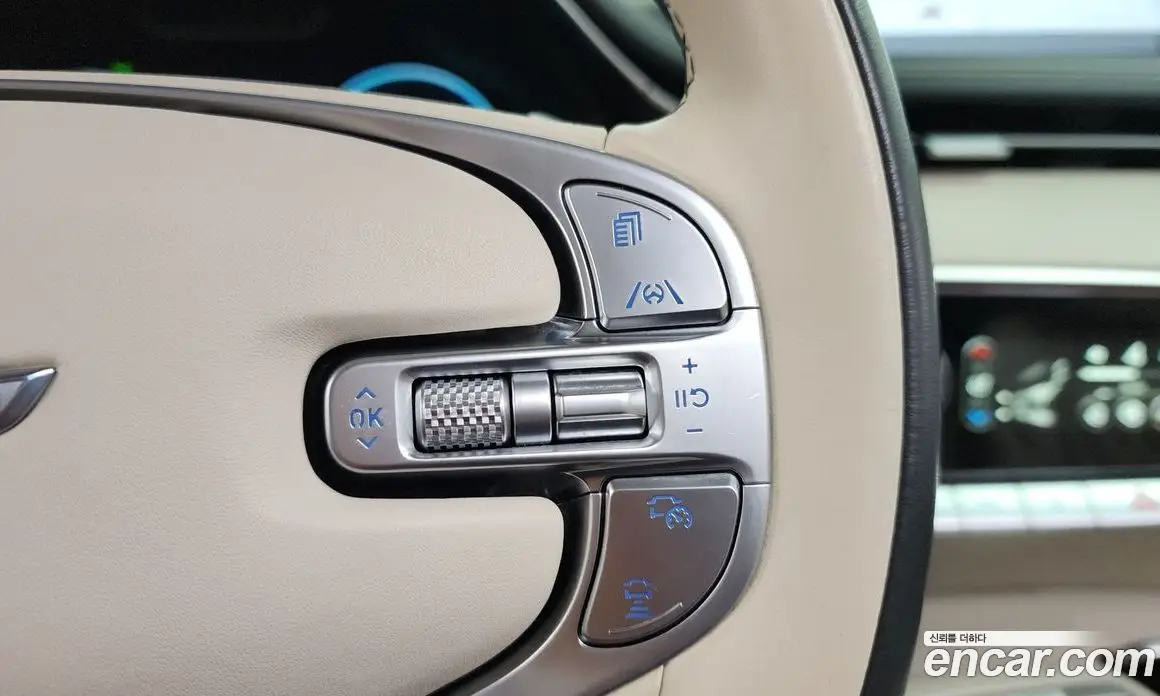 Genesis GV70 2022 2.5 автомат (гидро), фото 22 Genesis GV70 2022 2.5 автомат (гидро), фото 22