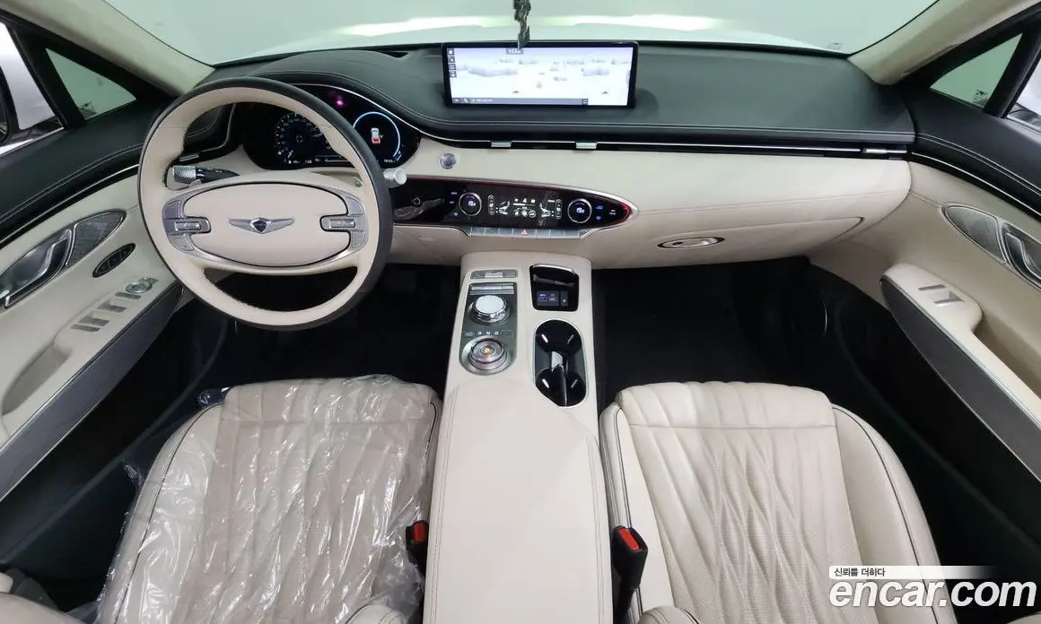 Genesis GV70 2022 2.5 автомат (гидро), фото 10 Genesis GV70 2022 2.5 автомат (гидро), фото 10