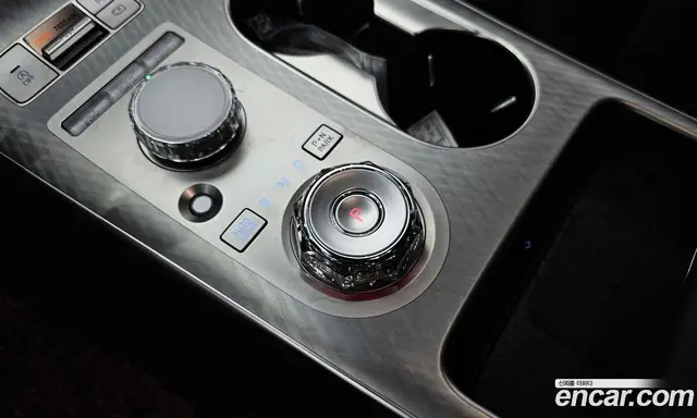 Genesis GV70 2025 2.5 автомат (гидро), миниатюра 12
