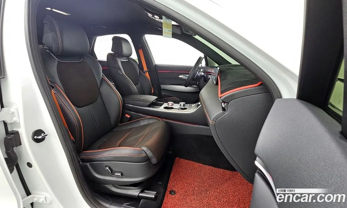 Genesis GV70 2025 2.5 автомат (гидро), фото 16 Genesis GV70 2025 2.5 автомат (гидро), фото 16