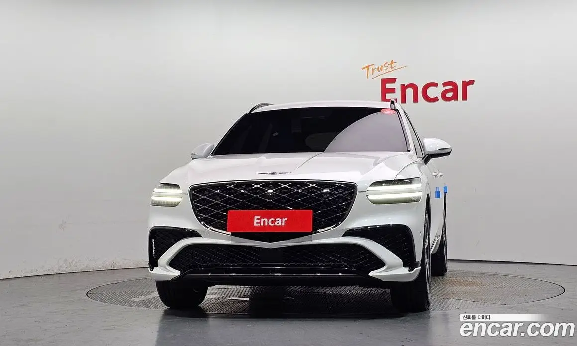 Genesis GV70 2025 2.5 автомат (гидро), фото 3 Genesis GV70 2025 2.5 автомат (гидро), фото 3