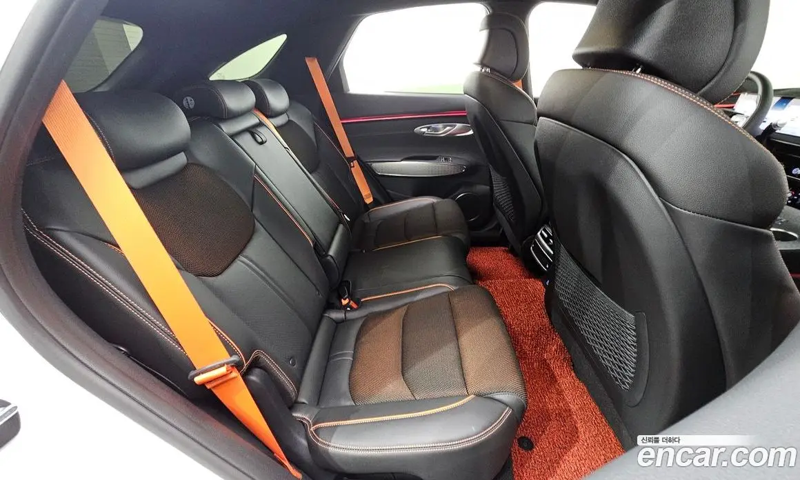 Genesis GV70 2025 2.5 автомат (гидро), фото 33 Genesis GV70 2025 2.5 автомат (гидро), фото 33