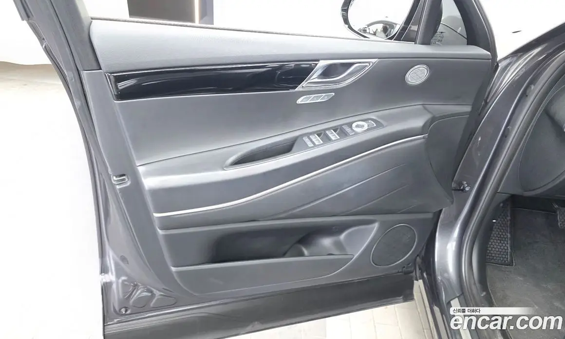 Genesis GV80 2021 2.5 автомат (гидро), фото 14 Genesis GV80 2021 2.5 автомат (гидро), фото 14