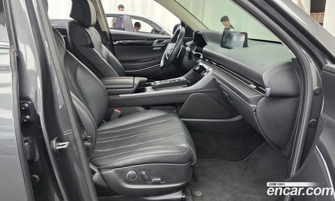 Genesis GV80 2021 2.5 автомат (гидро), фото 16 Genesis GV80 2021 2.5 автомат (гидро), фото 16