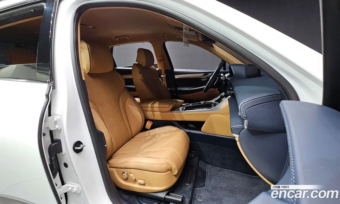 Genesis GV80 2023 2.5 автомат (гидро), фото 16 Genesis GV80 2023 2.5 автомат (гидро), фото 16