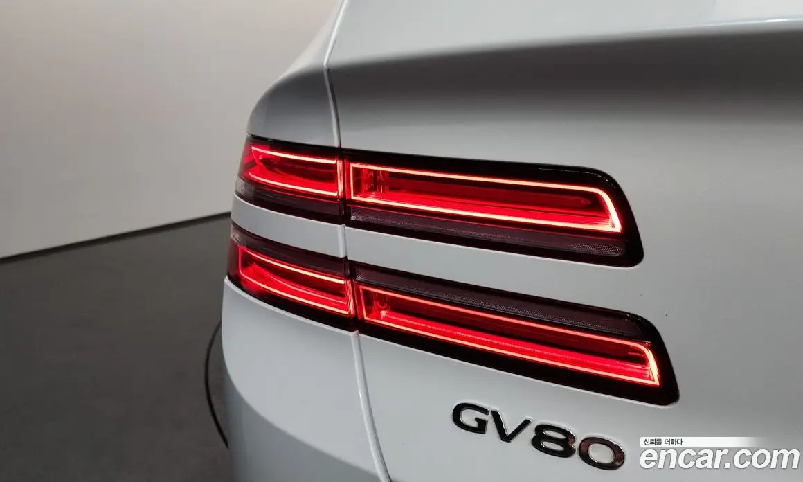 Genesis GV80 2023 2.5 автомат (гидро), фото 9 Genesis GV80 2023 2.5 автомат (гидро), фото 9