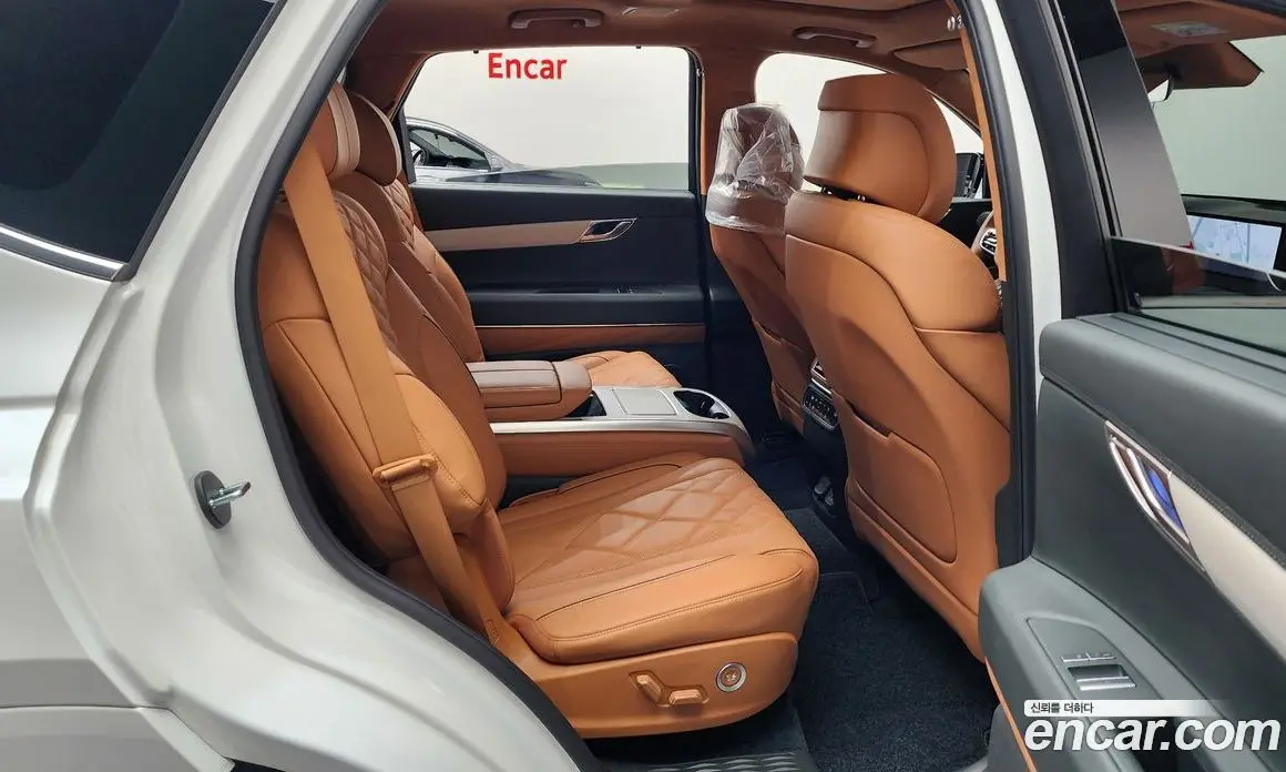 Genesis GV80 2024 2.5 автомат (гидро), фото 17 Genesis GV80 2024 2.5 автомат (гидро), фото 17
