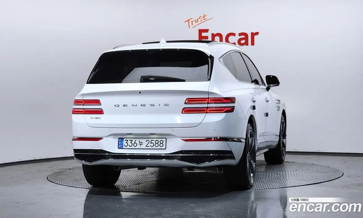 Genesis GV80 2024 2.5 автомат (гидро), фото 4 Genesis GV80 2024 2.5 автомат (гидро), фото 4