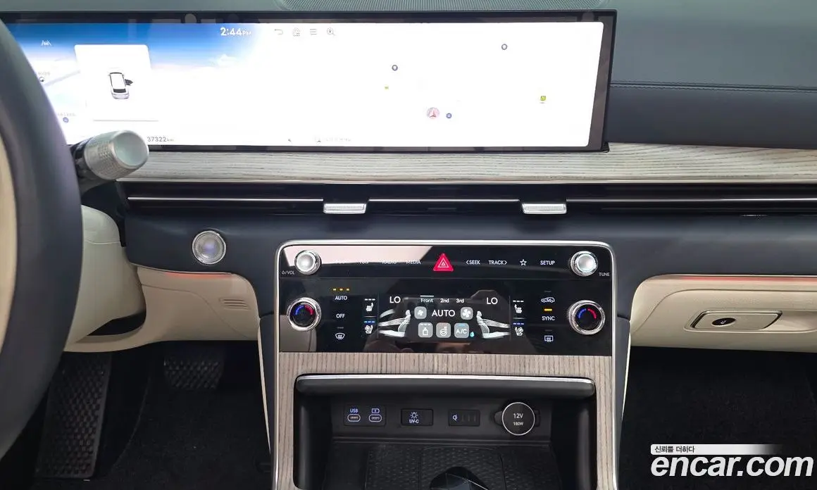 Genesis GV80 2024 2.5 автомат (гидро), фото 15 Genesis GV80 2024 2.5 автомат (гидро), фото 15
