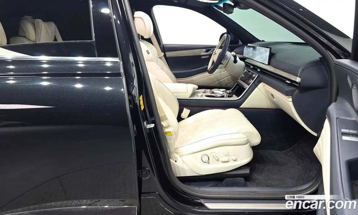 Genesis GV80 2024 2.5 автомат (гидро), фото 10 Genesis GV80 2024 2.5 автомат (гидро), фото 10