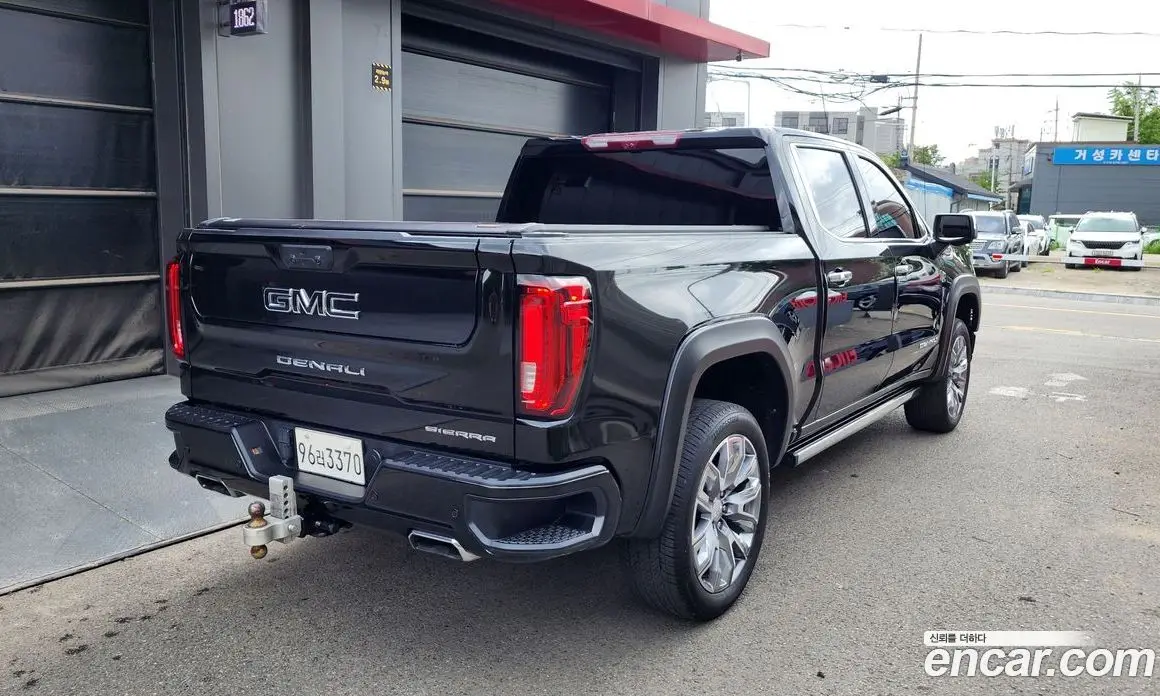 GMC Sierra 2024 6.2 автомат (гидро), фото 2 GMC Sierra 2024 6.2 автомат (гидро), фото 2