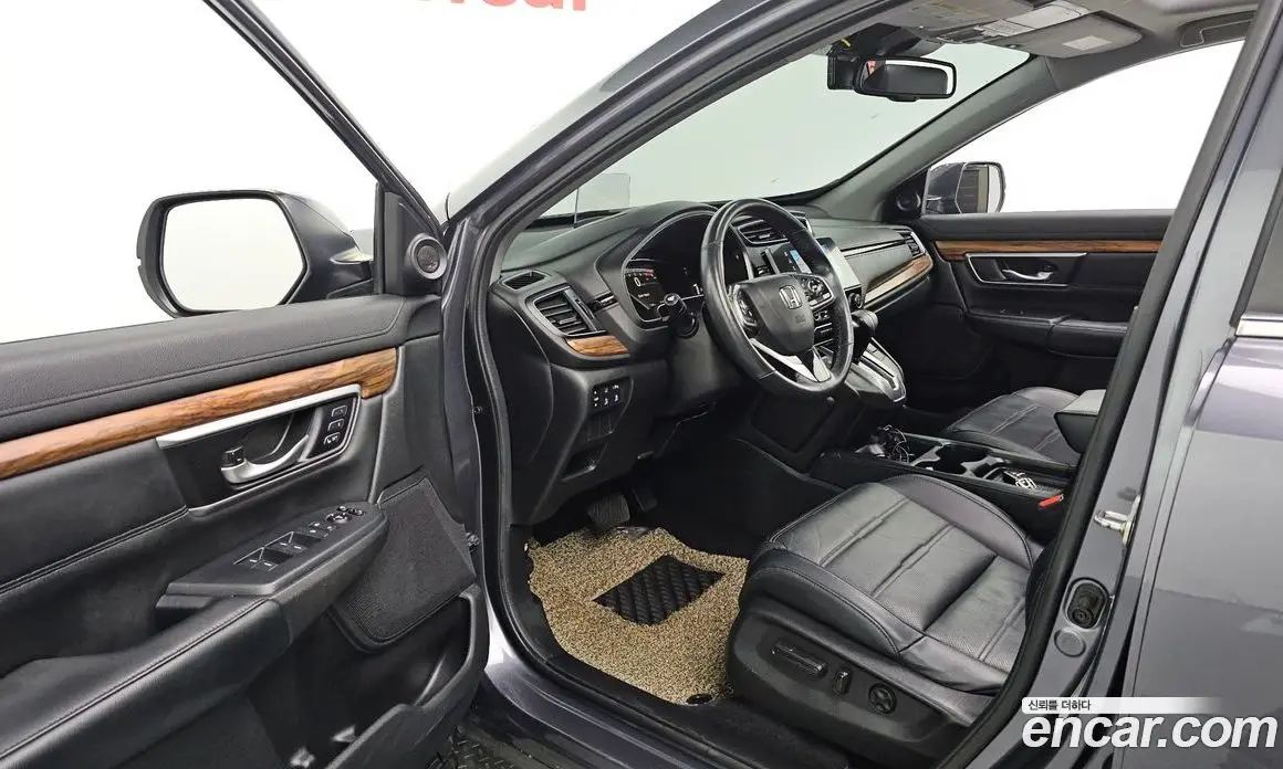 Honda CR-V 2019 1.5 автомат (гидро), фото 10 Honda CR-V 2019 1.5 автомат (гидро), фото 10