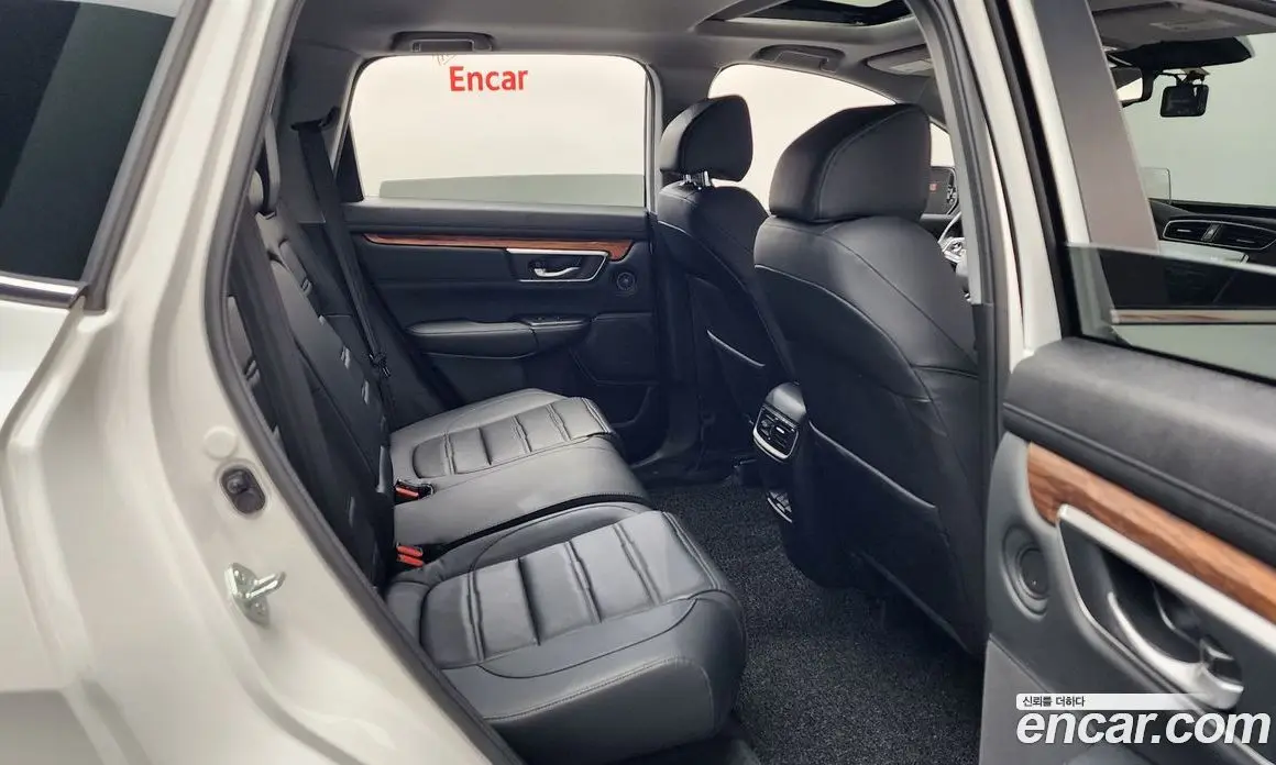 Honda CR-V 2022 2.0 автомат (гидро), фото 11 Honda CR-V 2022 2.0 автомат (гидро), фото 11