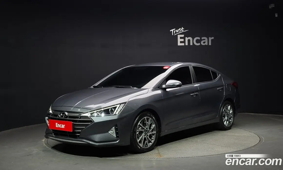 Hyundai Avante 2019 1.6 автомат (гидро), фото 1 Hyundai Avante 2019 1.6 автомат (гидро), фото 1