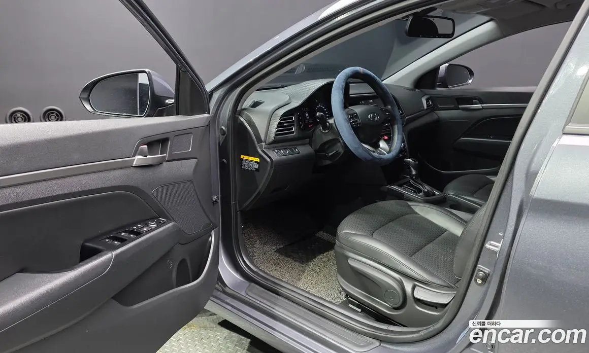 Hyundai Avante 2019 1.6 автомат (гидро), фото 13 Hyundai Avante 2019 1.6 автомат (гидро), фото 13
