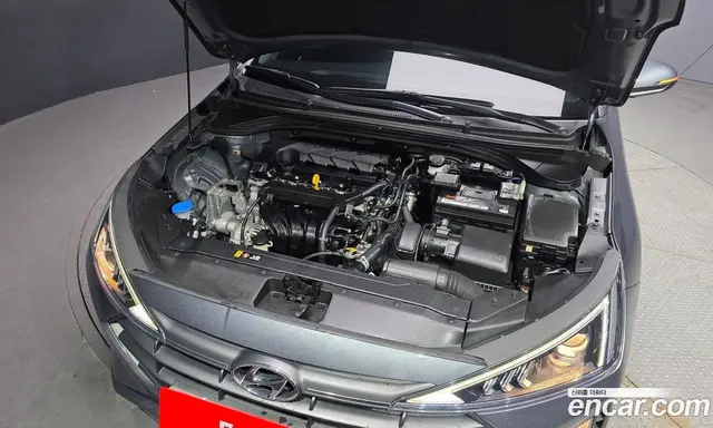 Hyundai Avante 2019 1.6 автомат (гидро), миниатюра 6 Hyundai Avante 2019 1.6 автомат (гидро), миниатюра 6