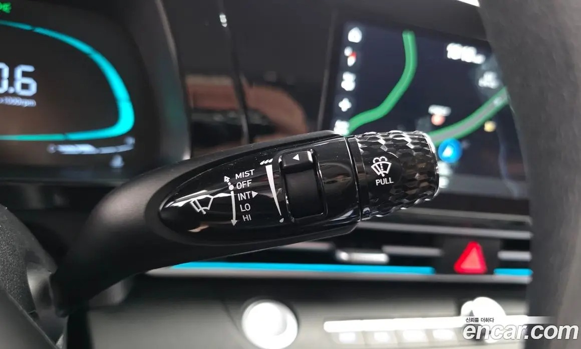 Hyundai Avante 2024 1.6 автомат (гидро), фото 28