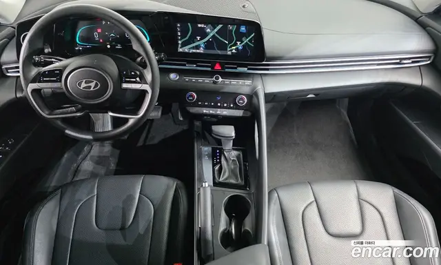 Hyundai Avante 2024 1.6 автомат (гидро), миниатюра 10