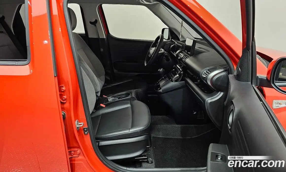 Hyundai Casper 2022 1.0 автомат (гидро), фото 16