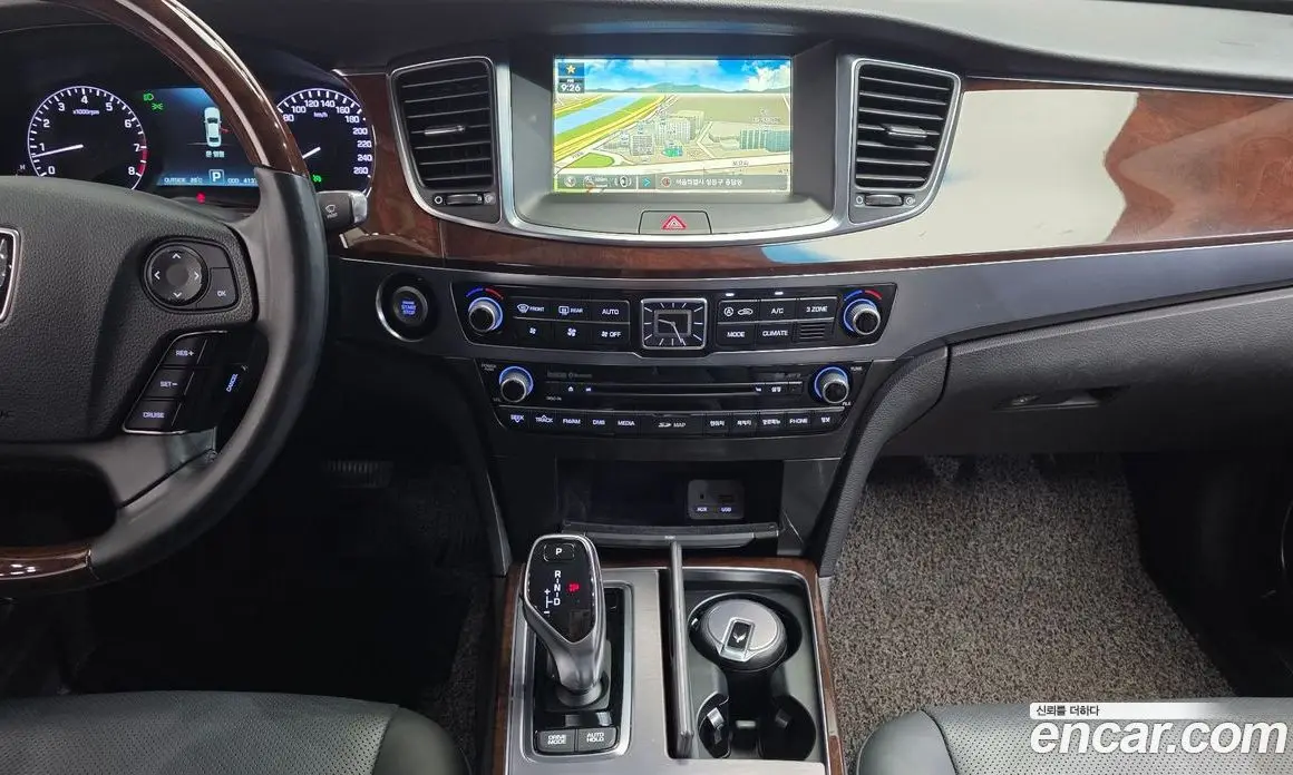 Hyundai Equus 2014 3.8 автомат (гидро), фото 22 Hyundai Equus 2014 3.8 автомат (гидро), фото 22