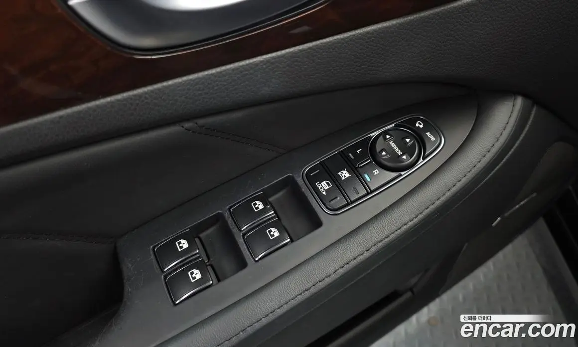 Hyundai Equus 2014 3.8 автомат (гидро), фото 27 Hyundai Equus 2014 3.8 автомат (гидро), фото 27