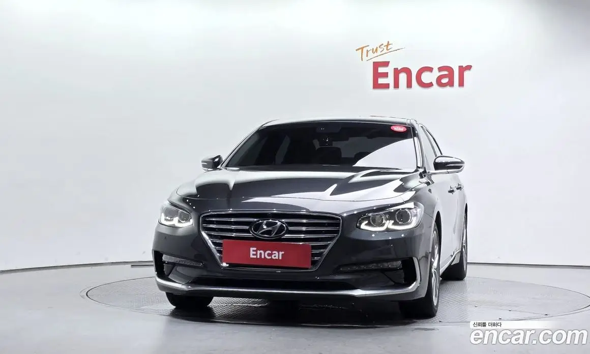 Hyundai Grandeur 2017 3.0 автомат (гидро), фото 3 Hyundai Grandeur 2017 3.0 автомат (гидро), фото 3