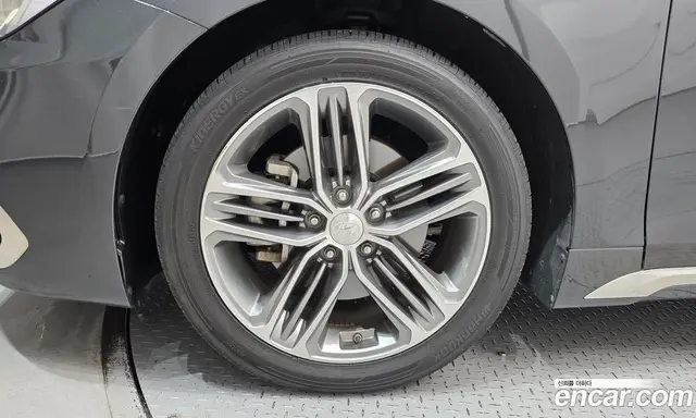 Hyundai Grandeur 2017 3.0 автомат (гидро), миниатюра 5 Hyundai Grandeur 2017 3.0 автомат (гидро), миниатюра 5