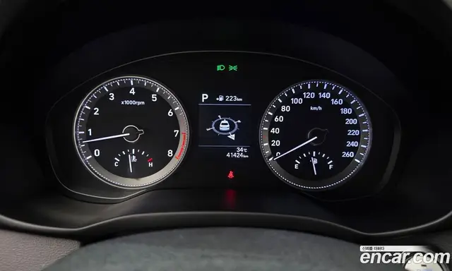 Hyundai Grandeur 2017 3.0 автомат (гидро), миниатюра 8 Hyundai Grandeur 2017 3.0 автомат (гидро), миниатюра 8