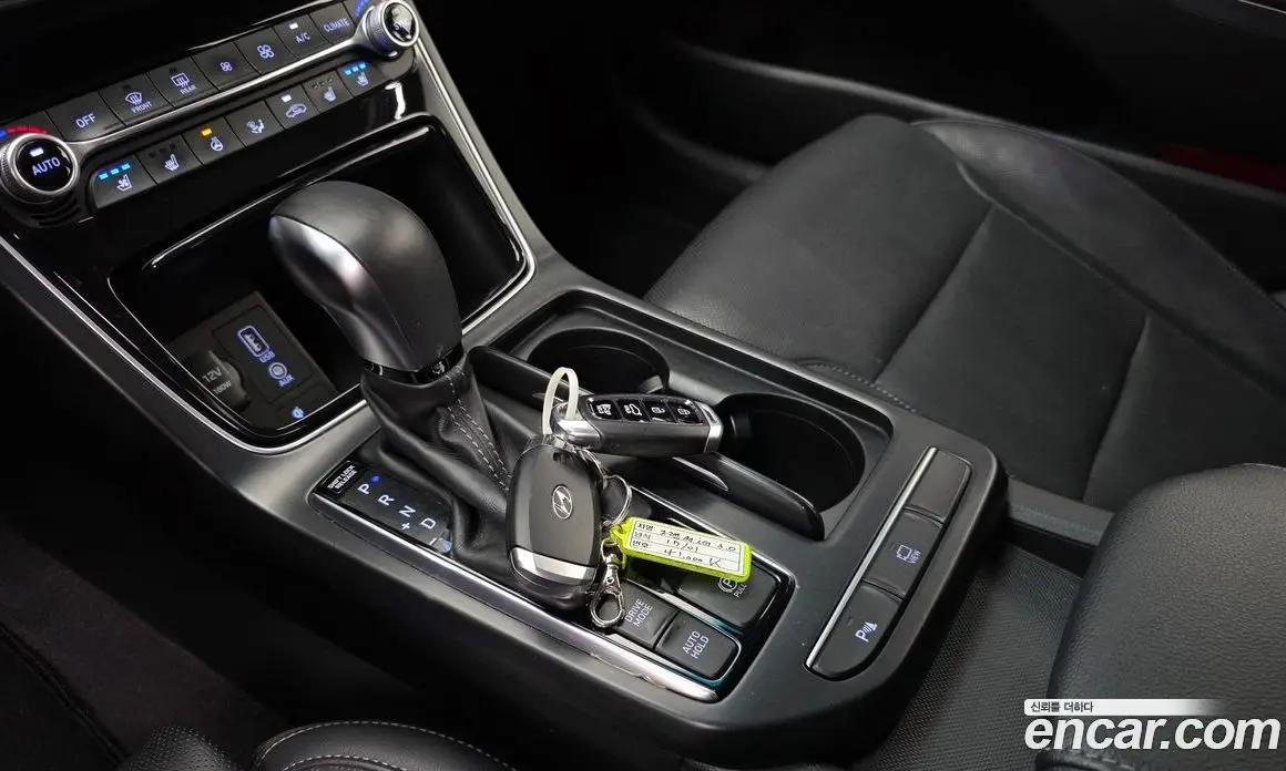 Hyundai Grandeur 2017 3.0 автомат (гидро), фото 9 Hyundai Grandeur 2017 3.0 автомат (гидро), фото 9