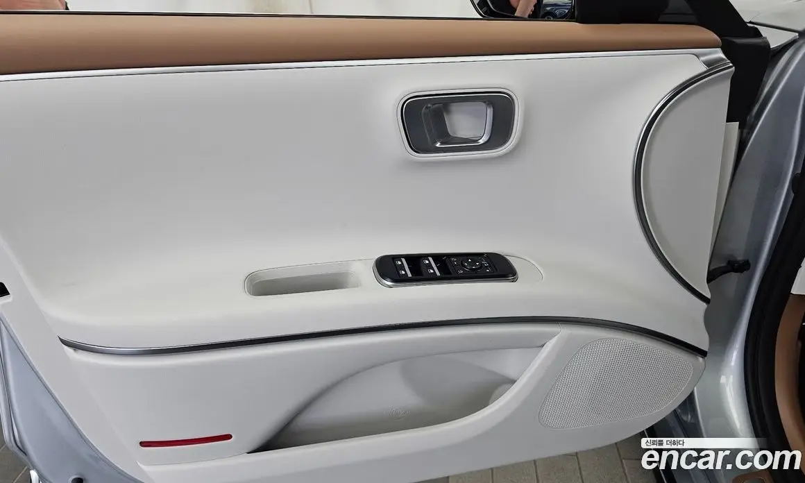 Hyundai Grandeur 2026 2.5 автомат (гидро), фото 14 Hyundai Grandeur 2026 2.5 автомат (гидро), фото 14